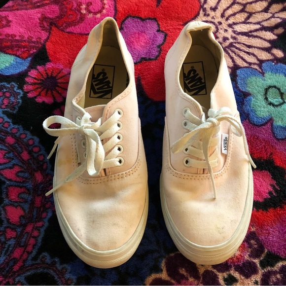 Vans - Picture 4 of 5